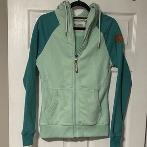 WANAKOME sweater